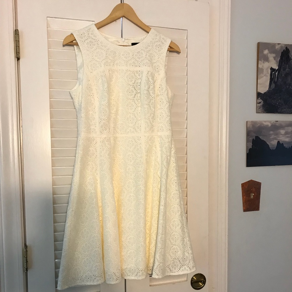 Ivory lace Nanette Lepore  dress